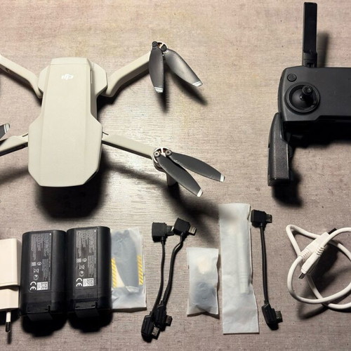 Dji drone Mavic Mini like new with 2 batteries