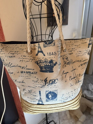 Canvas τσάντα ώμου Paris print σαν καινούργιο, άσπρη πολύχρωμη