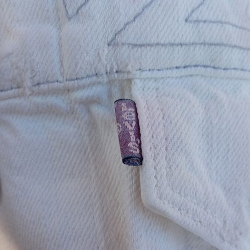 Levi's White Denim Jacket Like New With Embroidered Back Design