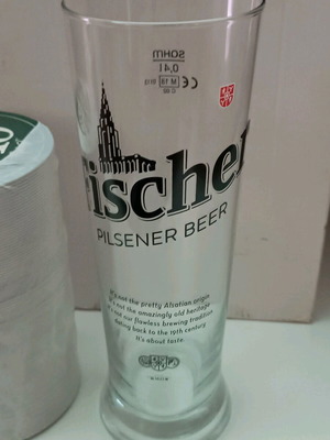 Ποτήρια μπύρας Fischer 0.4l καινούργια, πακέτο 6 τεμαχίων με χάρτινα σουβέρ