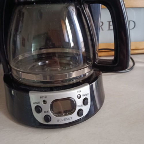 Bluesky filter coffee maker like new with 10 filters