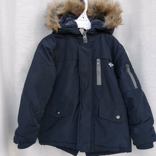 New college jacket for 2 years like new, warm