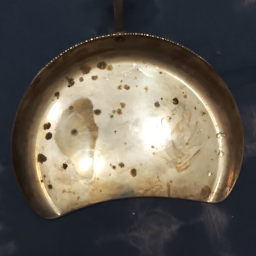 Vintage silver-plated bronze crumb catcher
