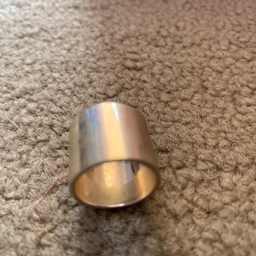 Rings like new, original and unique (faux bijoux)