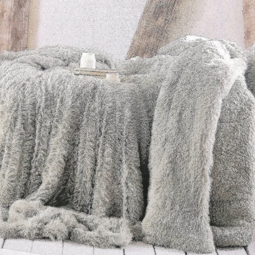 Leticia fur quilt new, double-sided, super king 220x240