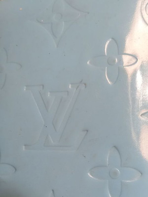 Θηκη για καρτες louis vuitton