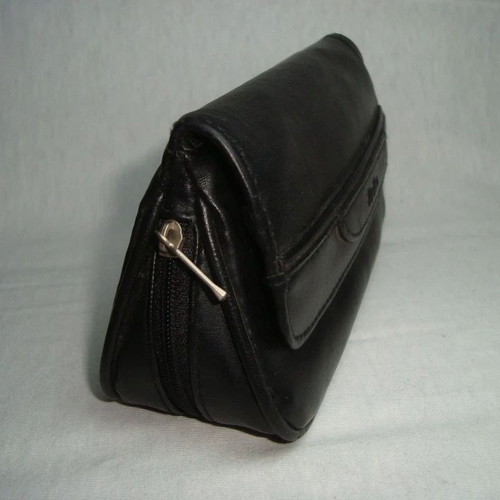 Big Ben pipe case for two pipes and tobacco, like new, genuine leather