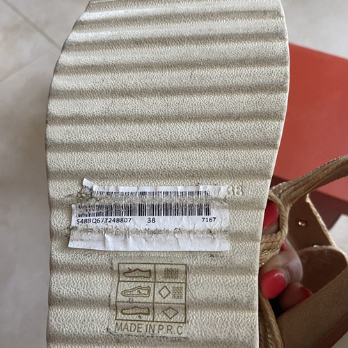 Exe flip flops like new, size 38, beige