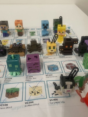 Minecraft Kinder figure set new