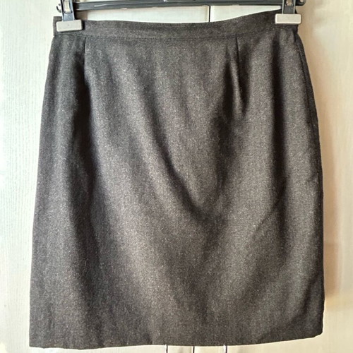 Wool skirt like new size 48