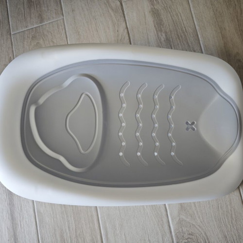 Baby folding bath tub with digital thermometer