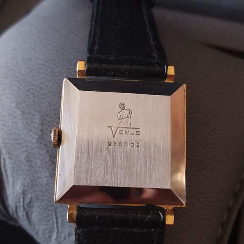 Venus vintage wristwatch 1970s like new, white dial