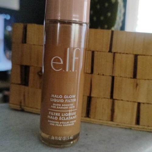 Elf Halo Glow Liquid Filter new, medium/deep shade
