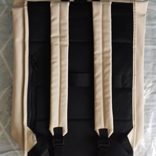New Labels rolltop waterproof backpack, cream/beige