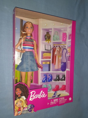 Barbie FVJ42 καινούργιο σετ παιχνιδιού με αξεσουάρ