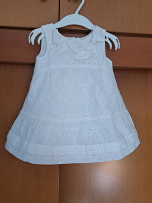 White Zara baby dress like new with diaper shorts 12-18 months
