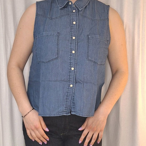 Bershka sleeveless denim shirt like new, blue, size L