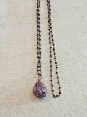 Pendant with amethyst wire-wrapped in copper and long rosary chain like new