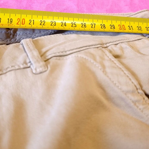 Reiko beige pants like new with free tops
