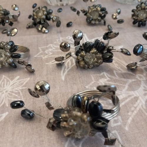 Napkin rings with gray and black crystal stones, new