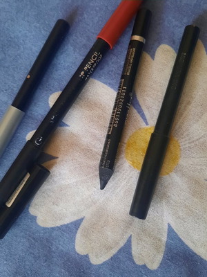 Eye and lip pencils used, set of 4, Grigi