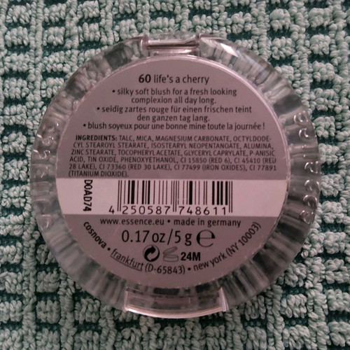 Blush Silky Touch Essence new 5gr 60 lives a cherry