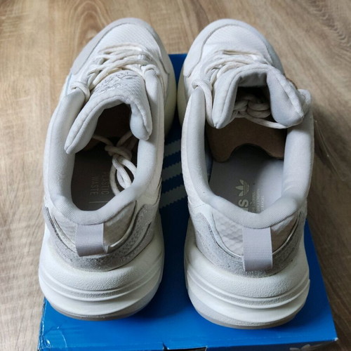 Adidas ZX 22 BOOST new, unworn, size 43 1/3, white