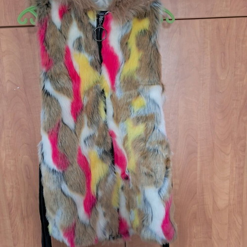 Benissimo fur vest with hood like new, size S