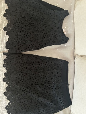 Regalinas women's black skirt and blouse set, skirt medium, blouse small