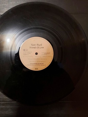 Kate Bush Hounds Of Love LP μεταχειρισμένο χωρίς εξώφυλλο