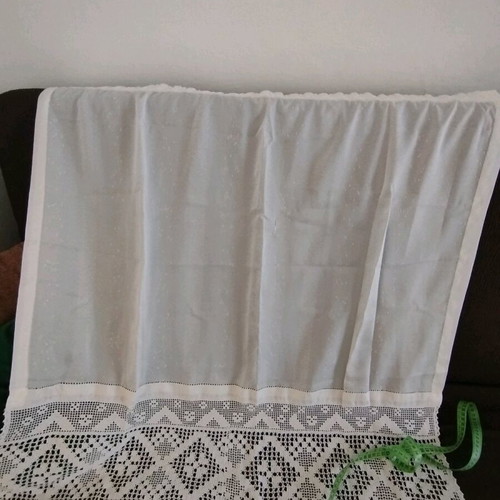 Curtain with lace used