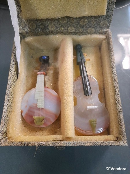  miniatoures mousika organa vintage petrina