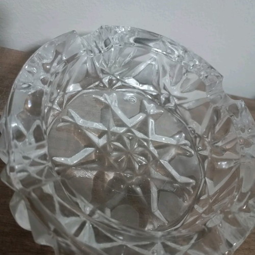Round ashtrays 2 pcs