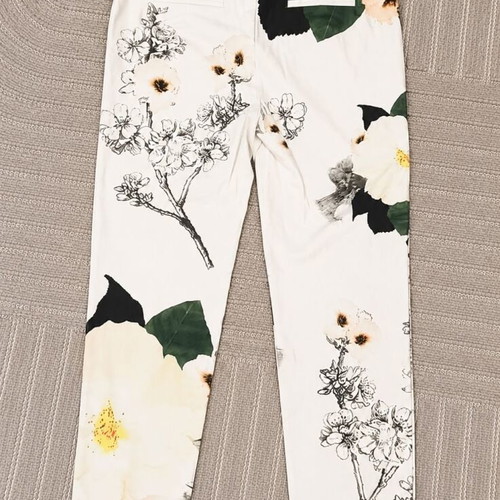 Access pants with floral print size L new