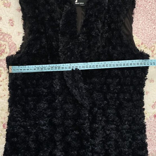 Tally Weijl fluffy vest like new, size S 36