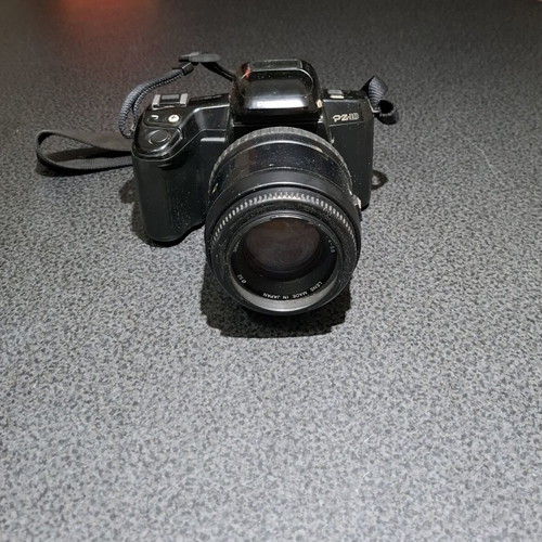 Pentax PZ-10 (Z-10) 35mm SLR analog camera used with zoom lens
