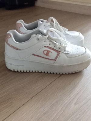 Champion white athletic shoes like new, size 38.5-39