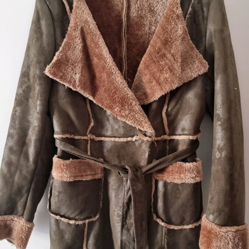 Coat new, unworn with fur inside, warm, khaki