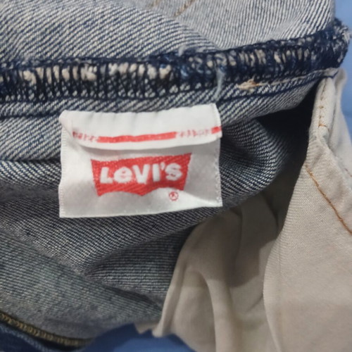 Levi's 501 men's denim shorts, size L, blue