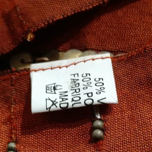 Εσάρπα ινδική με διακριτικό κέντημα