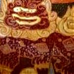 ΣΠΑΝΙΑ!!!  Διακοσμητική πορσελάνινη πιατέλα Σατσούμα (Satsuma), 19ου αι. Παριστάνει τον άρχοντα Σιμάζου που περιστοιχίζεται από τους 4 σοφούς, ενώ στο κάτω μέρος εμφανίζεται ο λεοντόμορφος δράκος.