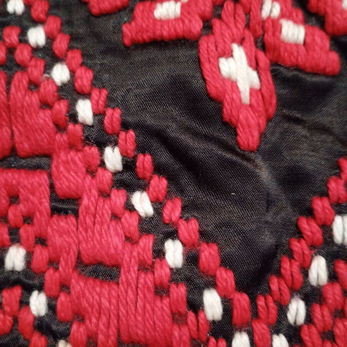 Hand-embroidered black satin pillowcase new, 58x45 cm