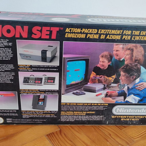 Nintendo Entertainment System NES Action Set box and styrofoam used