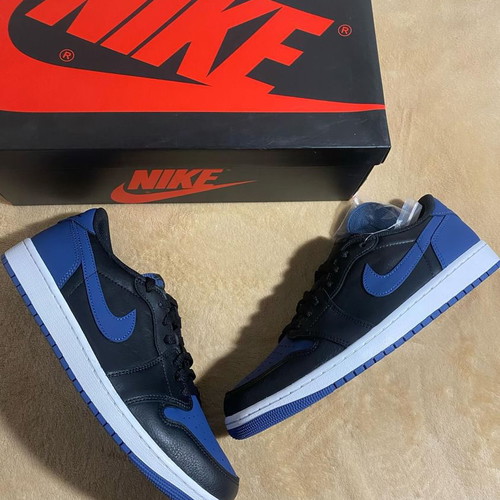Jordan 1 Low Nike καινούργια, μέγεθος 44, μαύρο και μπλε