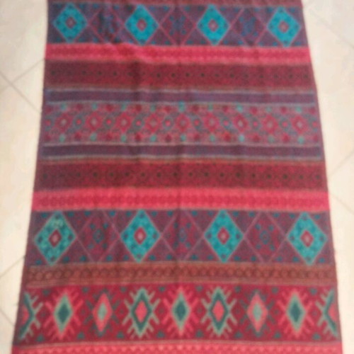 Long scarf like new with ethnic patterns, multicolored