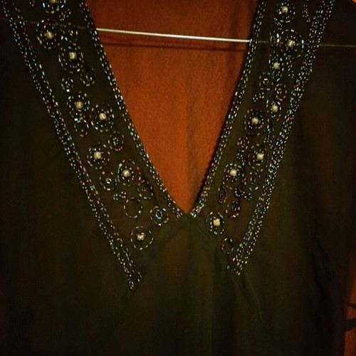 Transparent top with decorative stones, like new, black