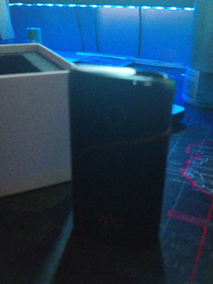Glo Hyper+ e-cigarette used, includes brush