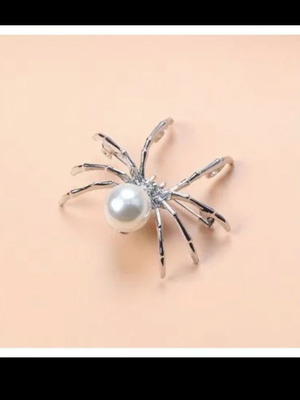 Women's white spider brooch metallic new