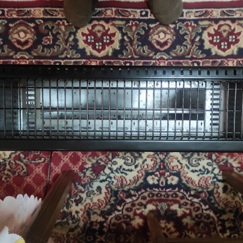 Rohnson R8013 Quartz Heater used 2200W with 2 temperature settings