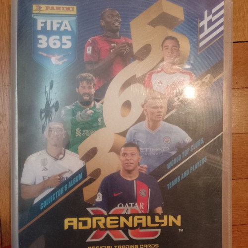 Panini FIFA 365 Adrenalyn XL 2024 album used